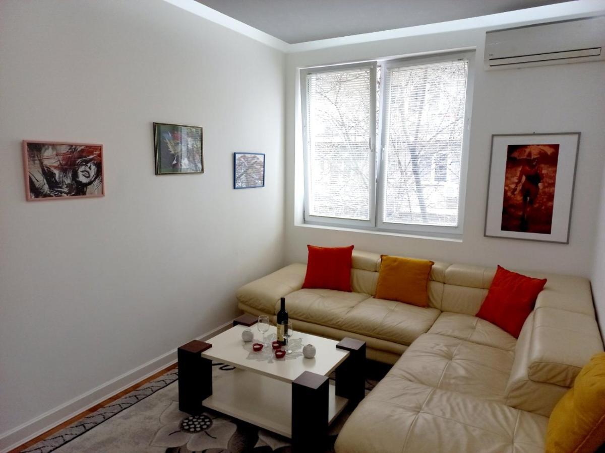Apartment Alex Белград Экстерьер фото